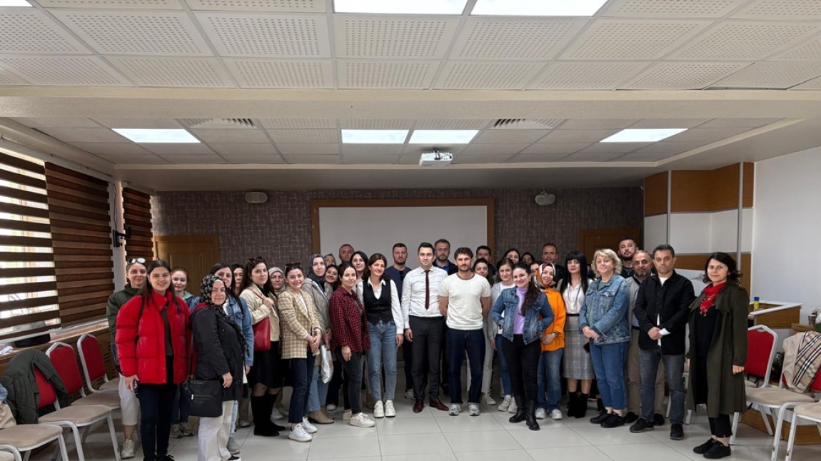AFET VE ACİL DURUMLARDA BAŞLANGIÇ DÜZEYİ EĞİTİMLERİ GERÇEKLEŞTİRİLDİ